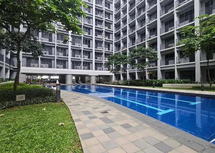 Lourdes' Place, Shore 2-tower 1, 2 Beds, Pasay Near Mall Of * Manila