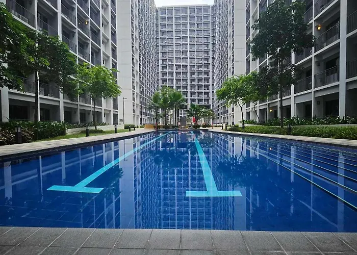 Lourdes' Place, Shore 2-tower 1, 2 Beds, Pasay Near Mall Of *