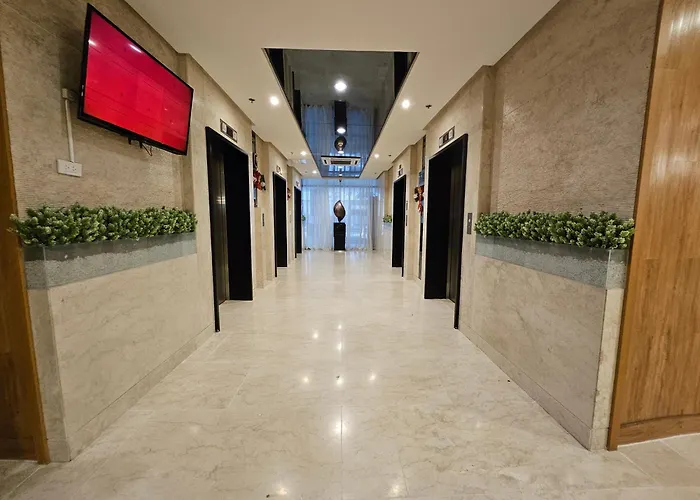 Apartment Lourdes' Place, Shore 2-tower 1, 2 Beds, Pasay Near Mall Of Manila