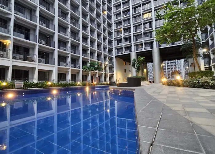 Lourdes' Place, Shore 2-tower 1, 2 Beds, Pasay Near Mall Of Apartment *