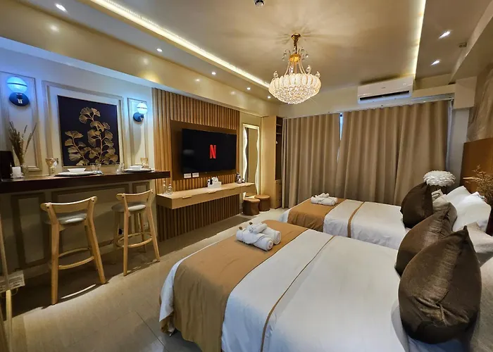 Lourdes' Place, Shore 2-tower 1, 2 Beds, Pasay Near Mall Of Apartment