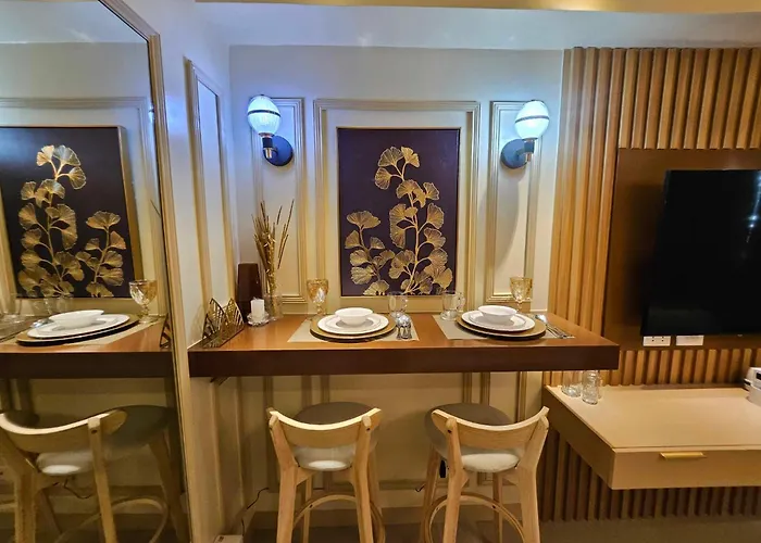 Lourdes' Place, Shore 2-tower 1, 2 Beds, Pasay Near Mall Of Apartment *