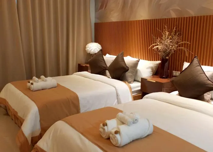 Lourdes' Place, Shore 2-tower 1, 2 Beds, Pasay Near Mall Of *