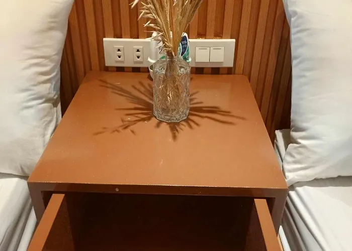 アパート Lourdes' Place, Shore 2-tower 1, 2 Beds, Pasay Near Mall Of マニラ市