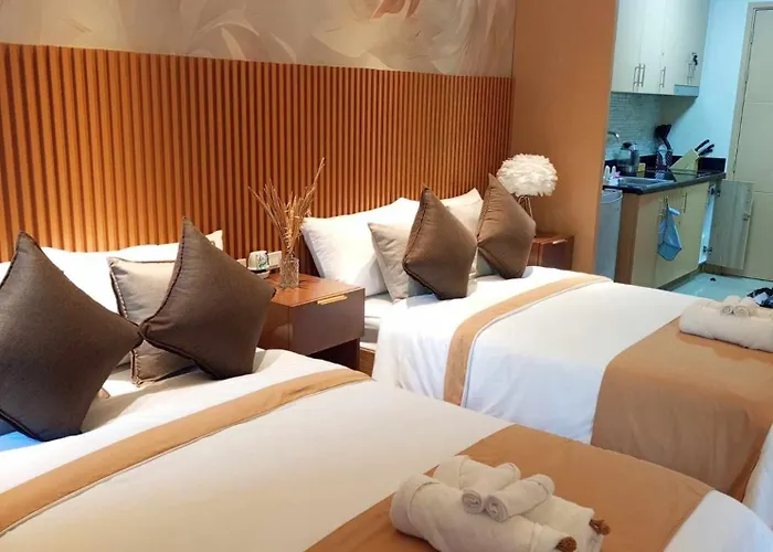 Lourdes' Place, Shore 2-tower 1, 2 Beds, Pasay Near Mall Of Manila